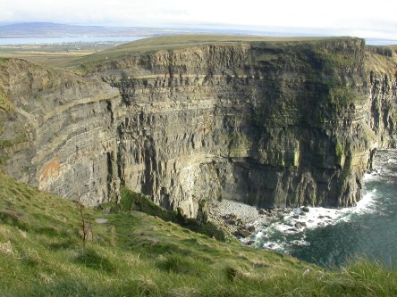 Ireland_cliffs_of_moher2